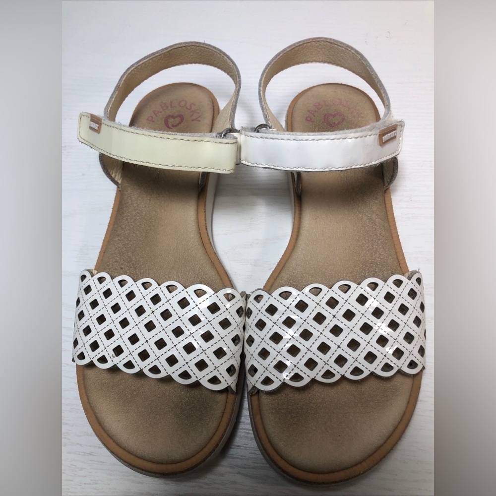 Pablosky Superflex  White Sandals Girls Size 36/ US 3 Strap